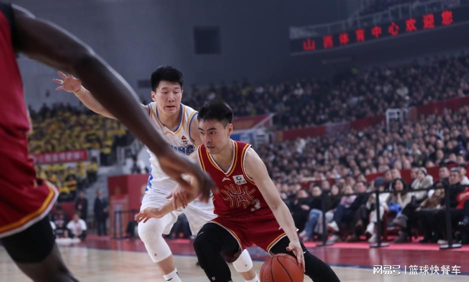 彩经网彩票走势图大全-山西三连败后再遭打击？这次被自家球迷坑惨了：吐口水或被重罚？